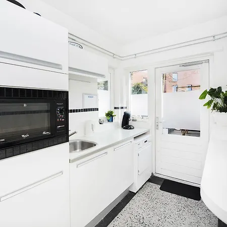 Lightotel Отель Эйндховен